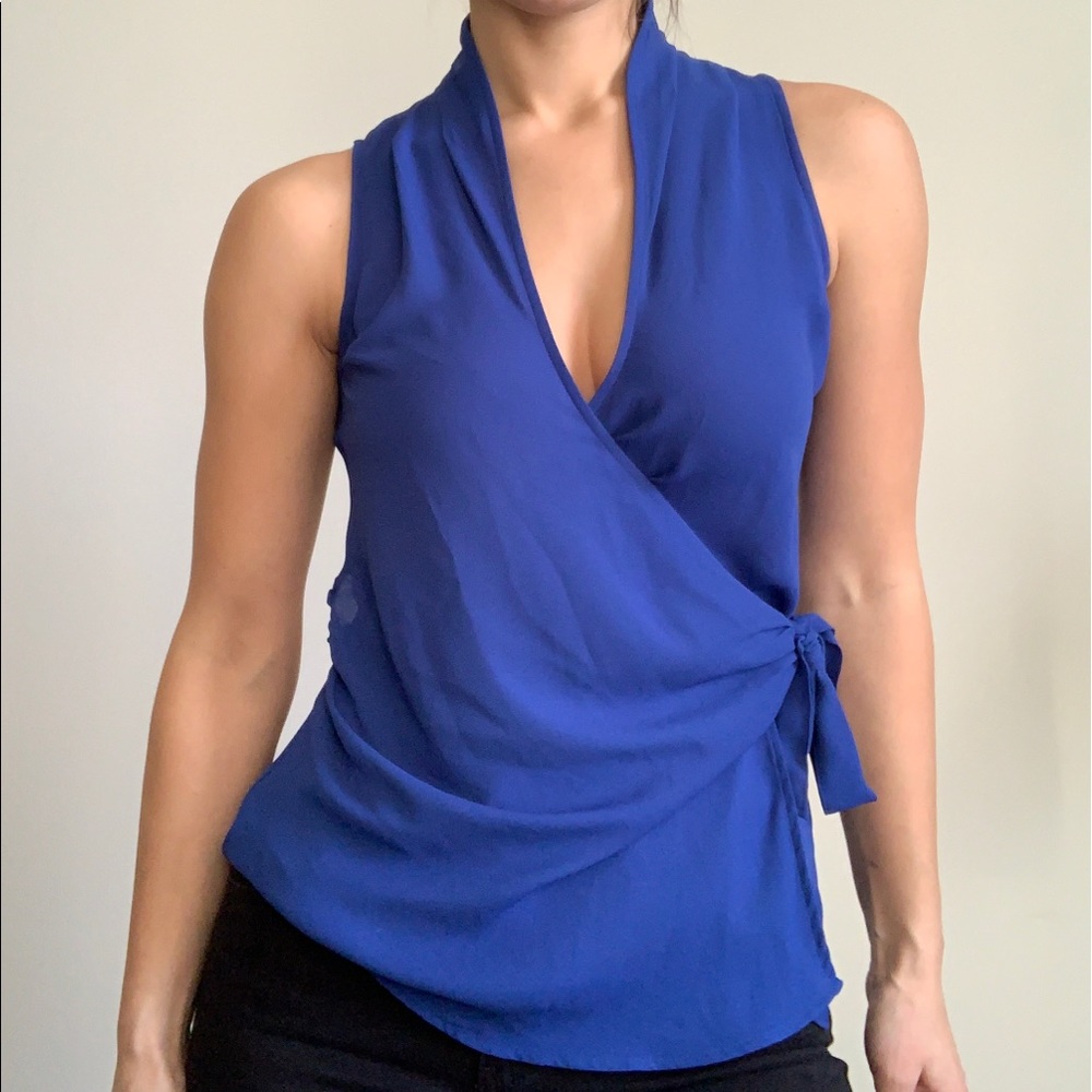 Trouve wrap top